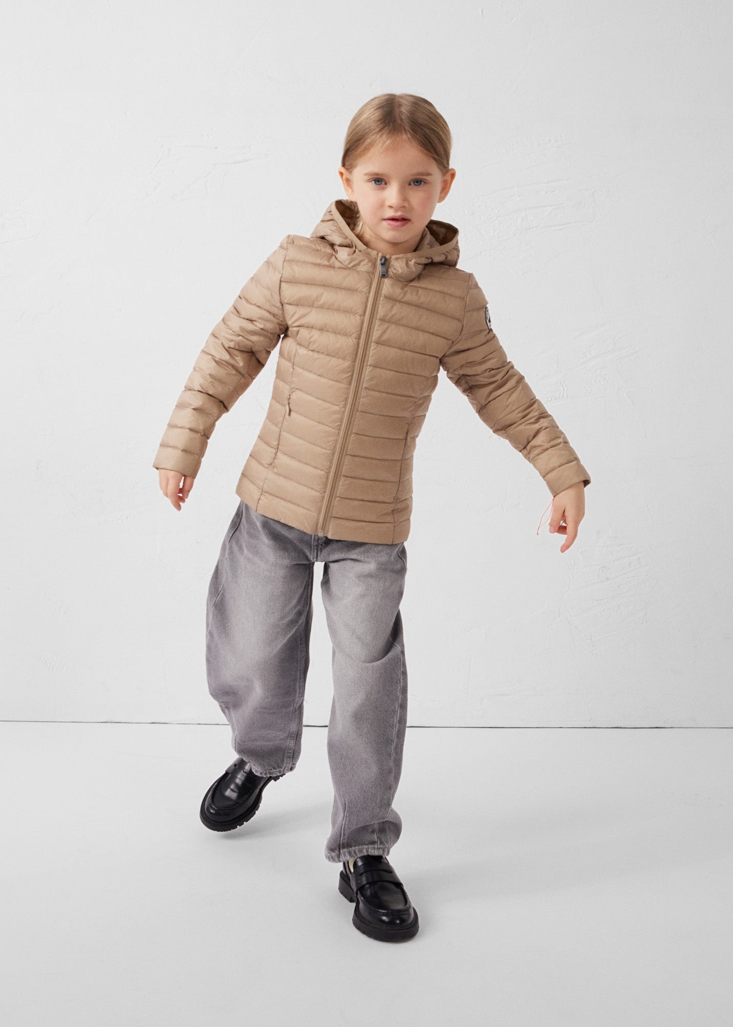 Doudoune légère à capuche enfant Beige Carla