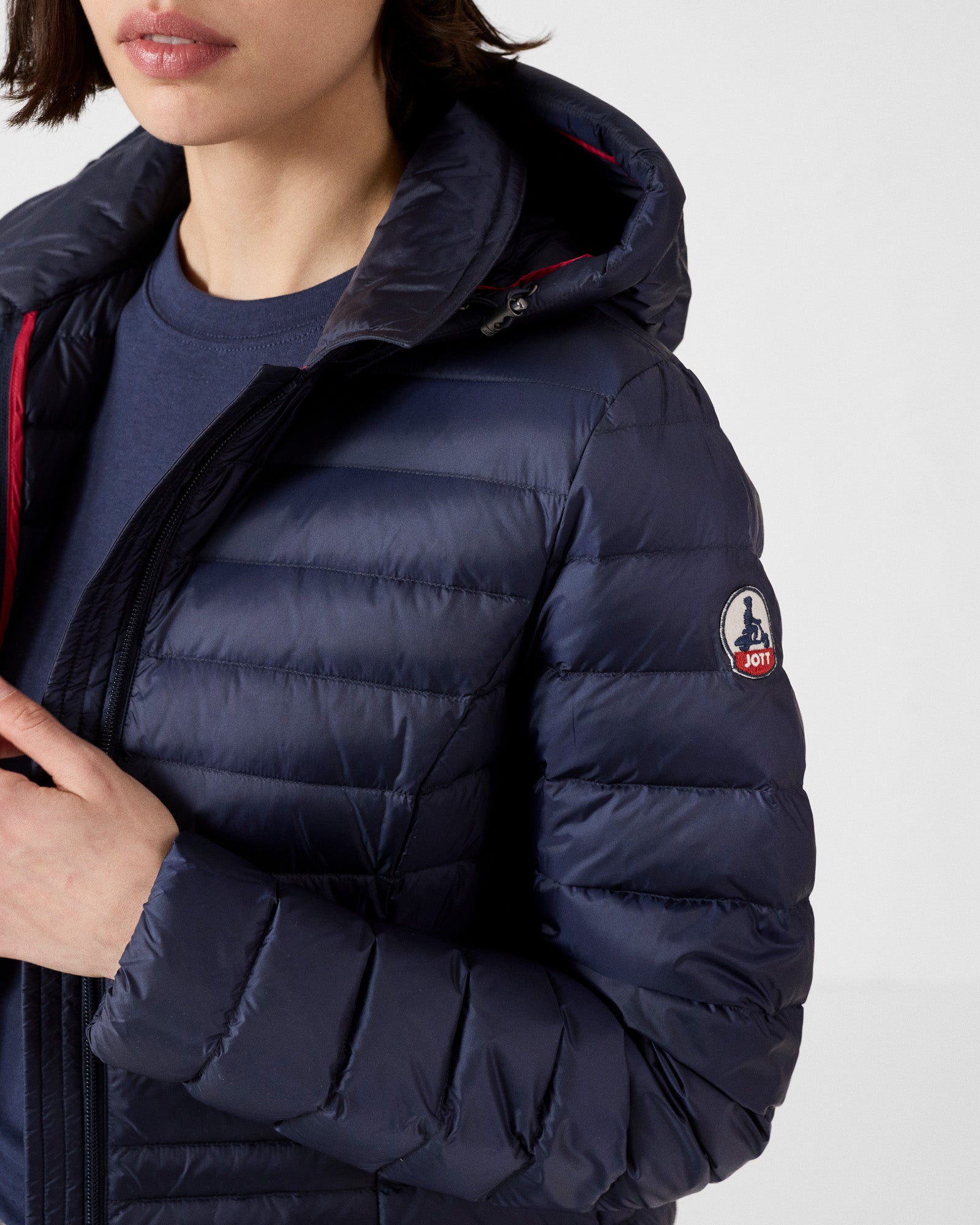 Doudoune à capuche mi-longue Marine Nour 2.0