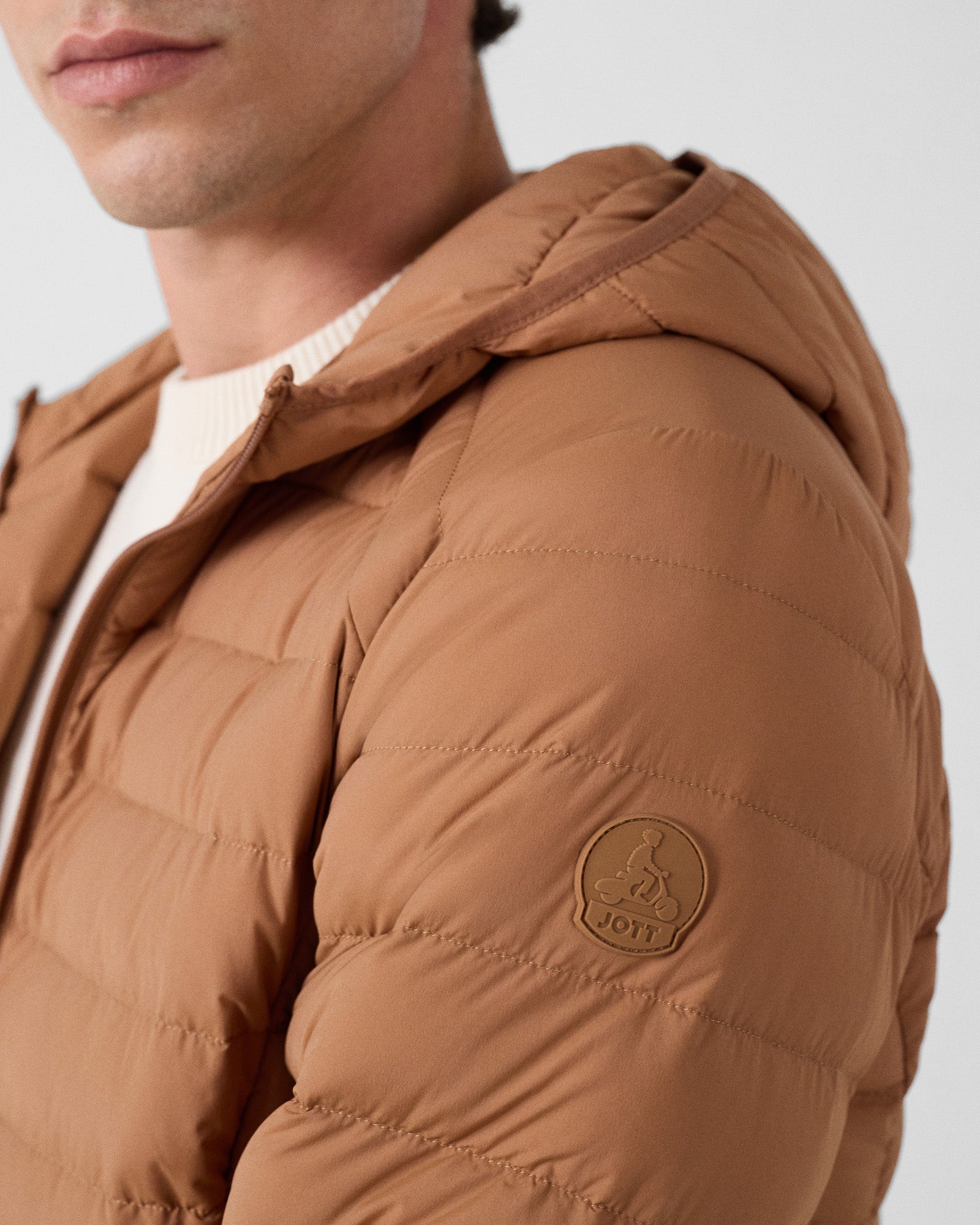 Doudoune légère stretch à capuche Sucre roux Frantz